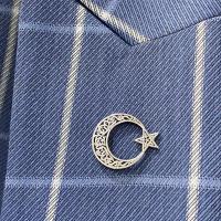 Gümüş Ayyıldız Bayrak Figürlü Erkek Kadın Rozet Yaka İğnesi