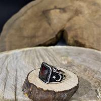 Gümüş Kırmızı Garnet Taşlı Ayyıldız Model Erkek Yüzük Takı