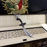 Gümüş Tasarım Zülfikar Kılıç Figürlü Taşlı Erkek Kolye Takı