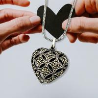  925 ayar gümüş El yapımı Tasarım margazit taşlı kalp Model trend aksesuar Bayan kolye
